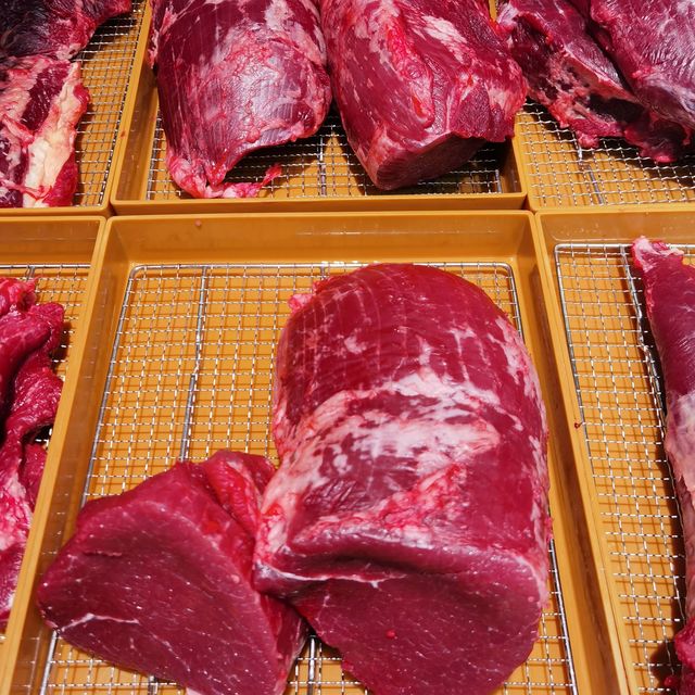 牛肉价格跌回6年前！是趁机囤货还是再等等？