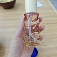 栀子花精油改善干枯发质