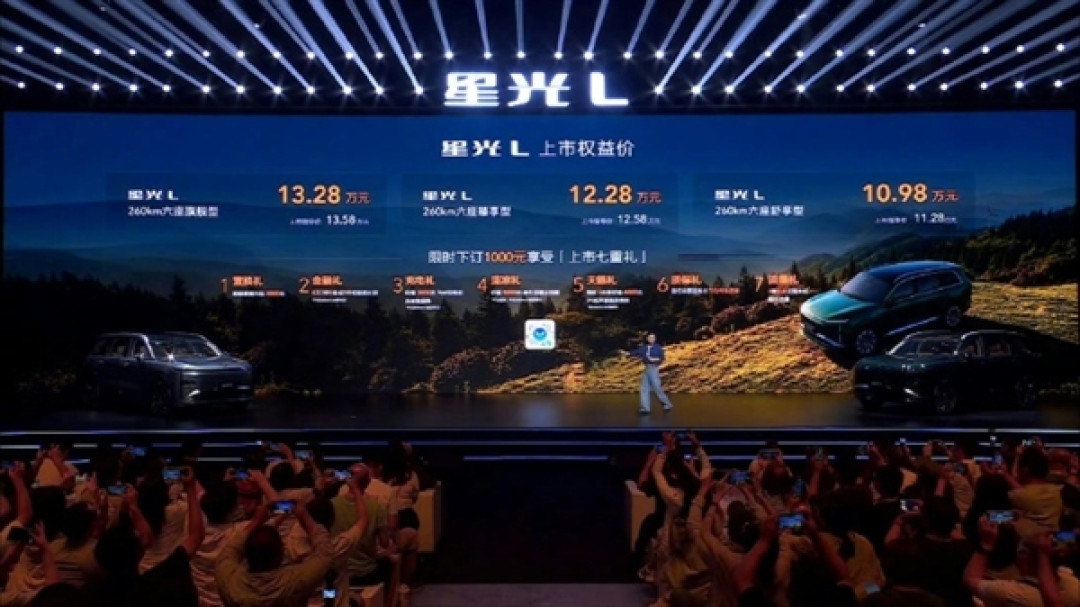 人民需要什么五菱就造什么!大六座SUV五菱星光L上市:限时售价10.98万起