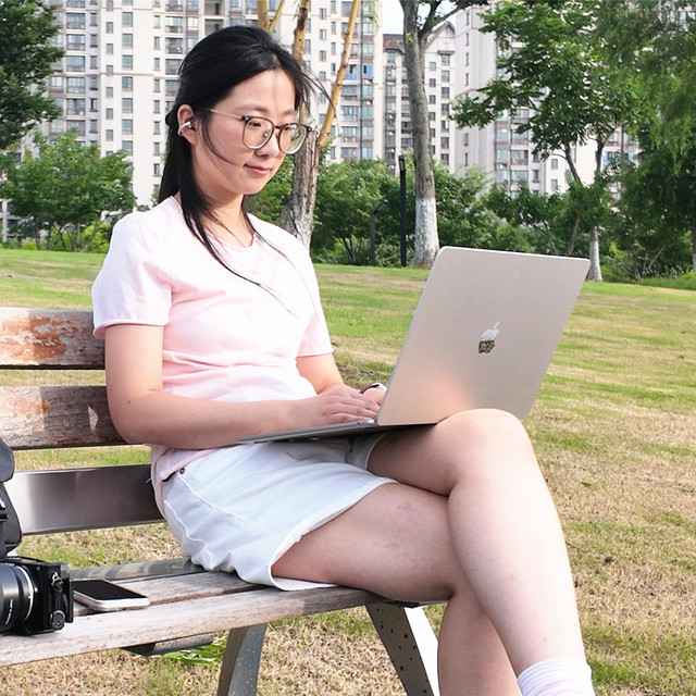 光影行星之曜影双肩包体验：实用兼顾质感，妥妥精致党的理想背包