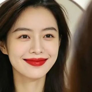 持妆和滋润终于能兼得了！配方师把口红的秘密全说清楚了