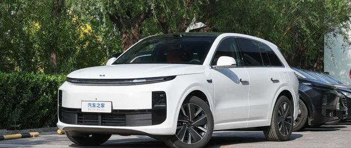 理想L6彻底告别开船感：底盘三件套实测23%侧倾降幅