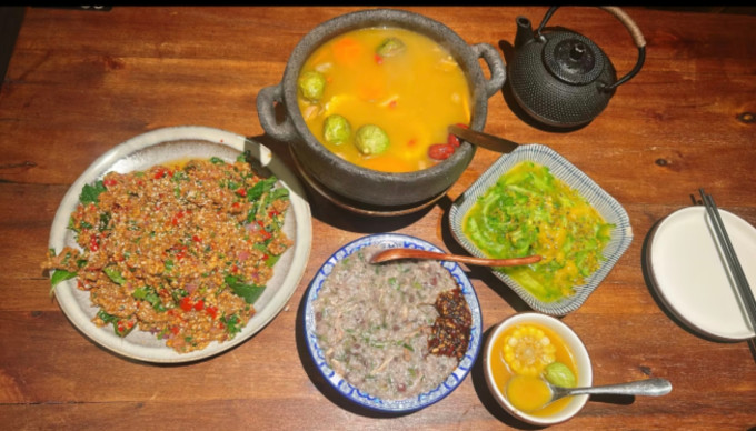 聚会餐饮