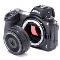 唯卓仕新品26mm F2.8饼干镜头爆火