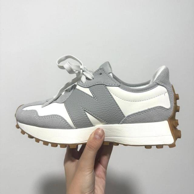43双假New Balance被查仅赚42元！官方曝光假货3大破绽，遇到这种价赶紧跑