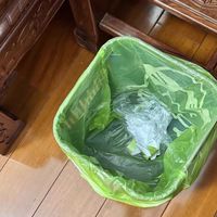 夏天厨房垃圾桶招小飞虫的痛谁懂😭