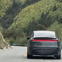 特斯拉Model Y轻度越野改装与露营系统升级