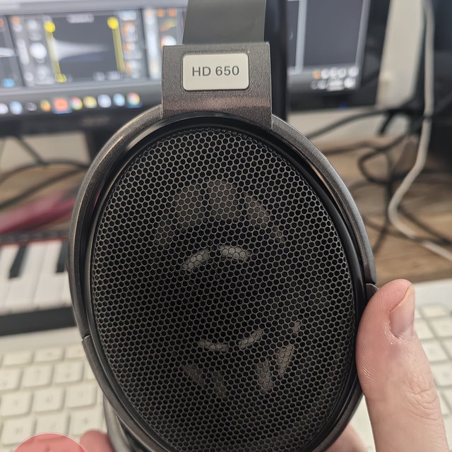 2026年买耳机反而更复杂了？HiFi耳机和降噪耳机根本不是一回事