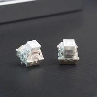 润vs脆！万磁王Pro/Lite选谁？电竞办公各有所爱