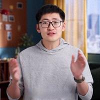 影视飓风49元AI课卖爆10万份，买前知道这3点不后悔