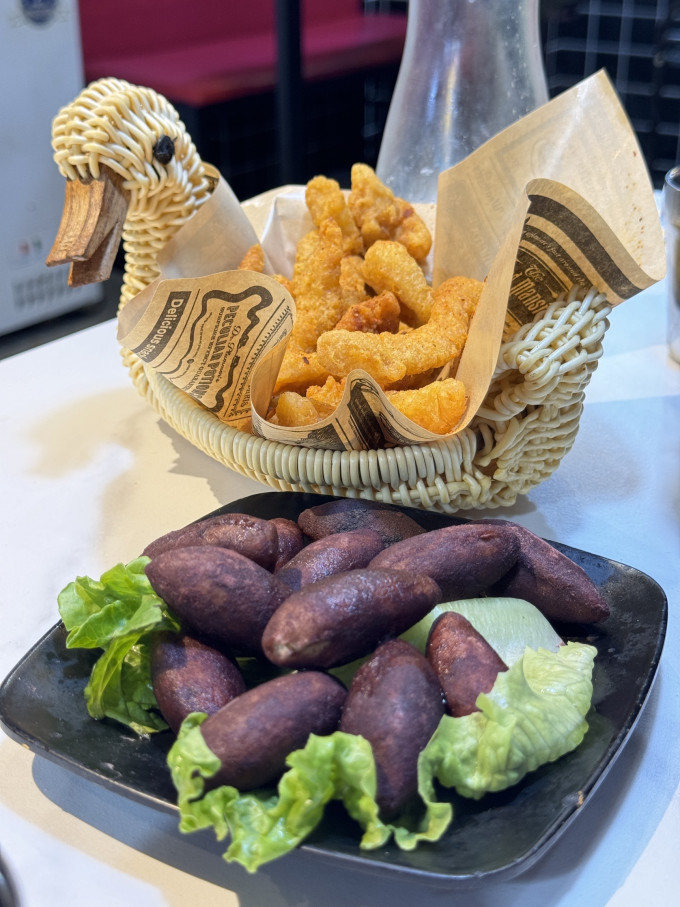 聚会餐饮