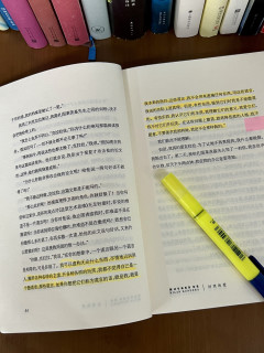 爱从来不完美，人性向来复杂｜重读米兰·昆德拉《好笑的爱》