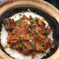 顺德这家煲仔饭差评满天飞,65元起步还要被骂,凭什么天天满座?