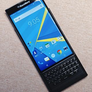 十年前的全键盘旗舰,2026年还能用吗?适合谁买