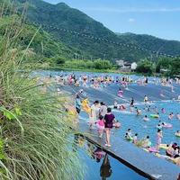 浙江免费溪流避暑指南:9点前到是铁律,这些隐藏玩水点不收门票