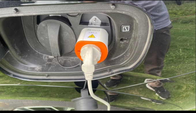 极氪新能源车
