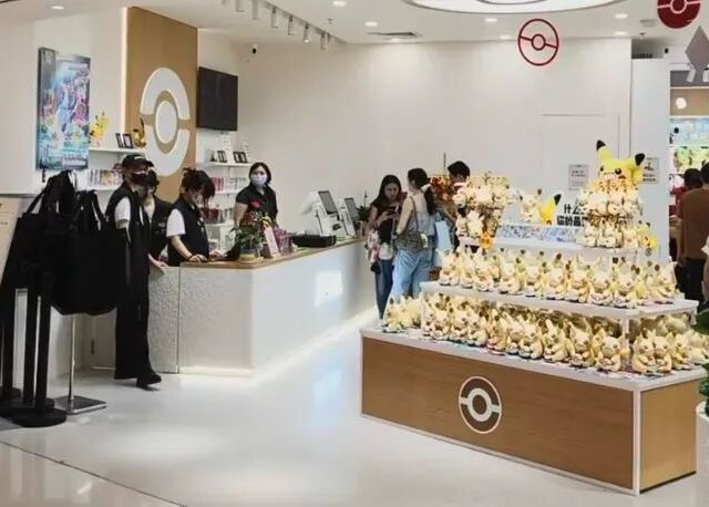 宝可梦简中卡牌263亿市场背后：入门200块，但这类卡有人花近万元求购