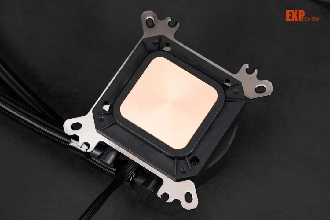 微星MPG CORELIQUID P22 360水冷散热器评测：屏幕升级，风扇焕新