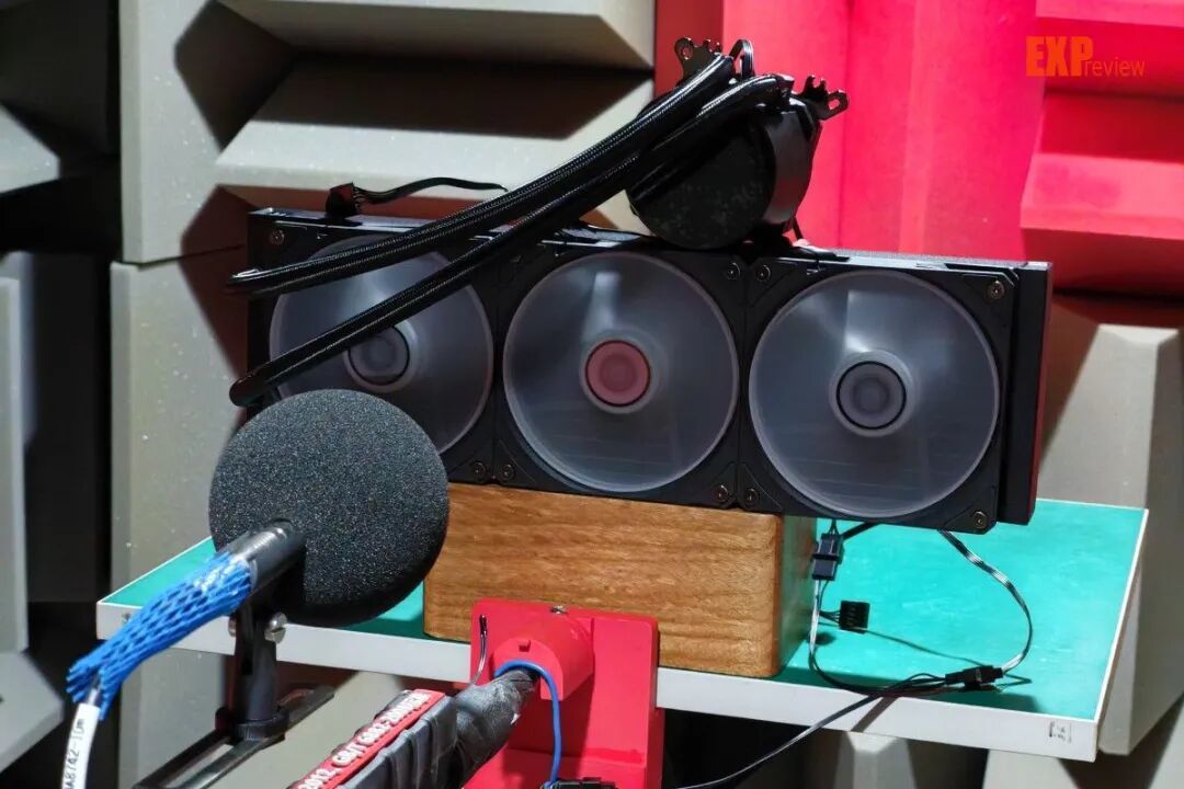 微星MPG CORELIQUID P22 360水冷散热器评测:屏幕升级,风扇焕新