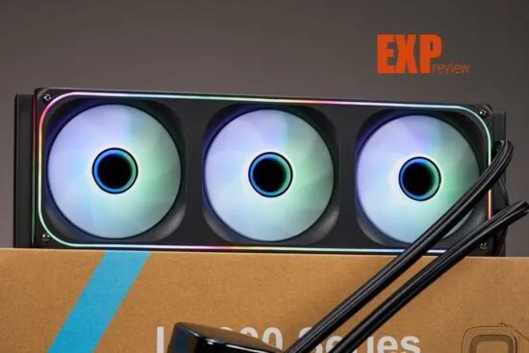 先马 LB100/200 水冷散热器图赏：带6年质保的入门级颜值派水冷