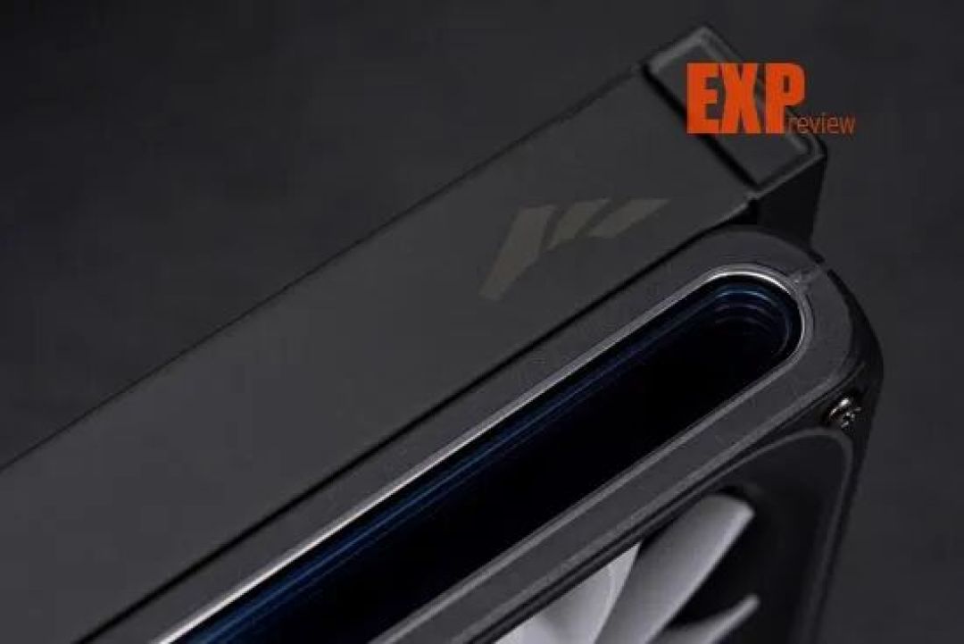先马 LB100/200 水冷散热器图赏：带6年质保的入门级颜值派水冷