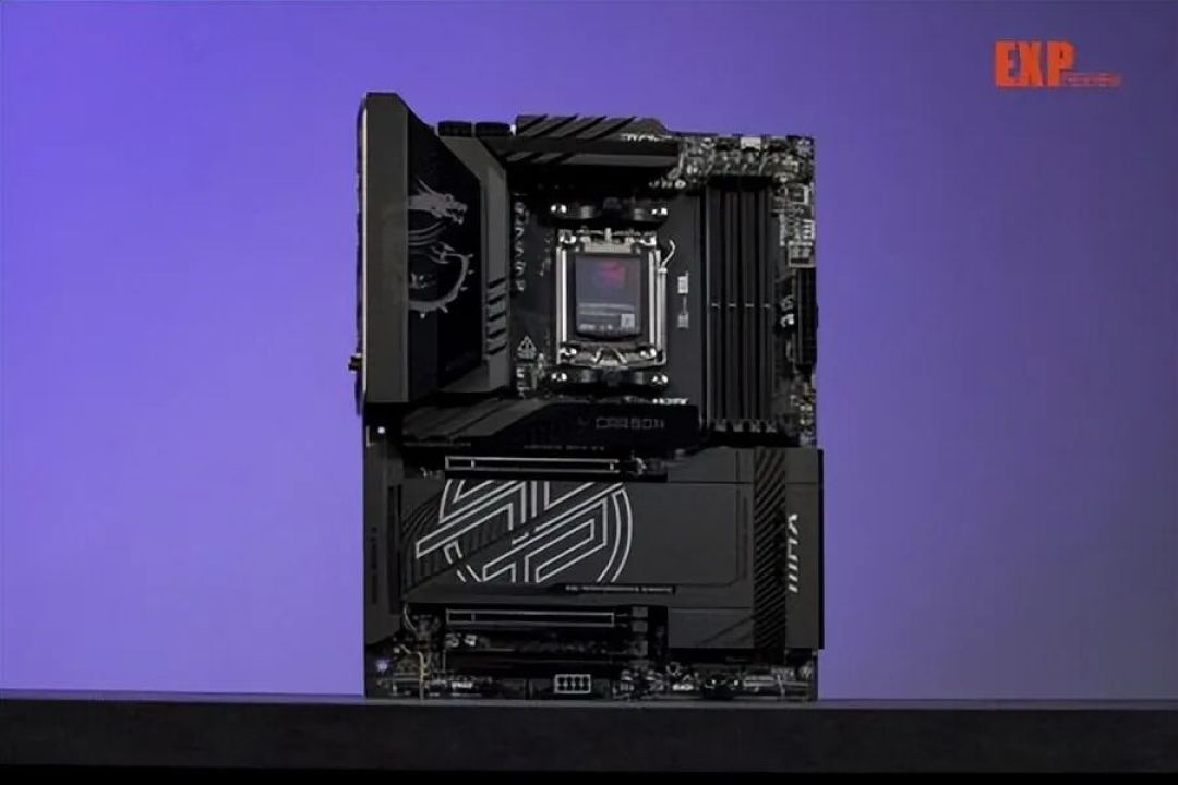 微星X870E CARBON MAX暗黑主板评测：平整焊接工艺，对刺客焊点说再见