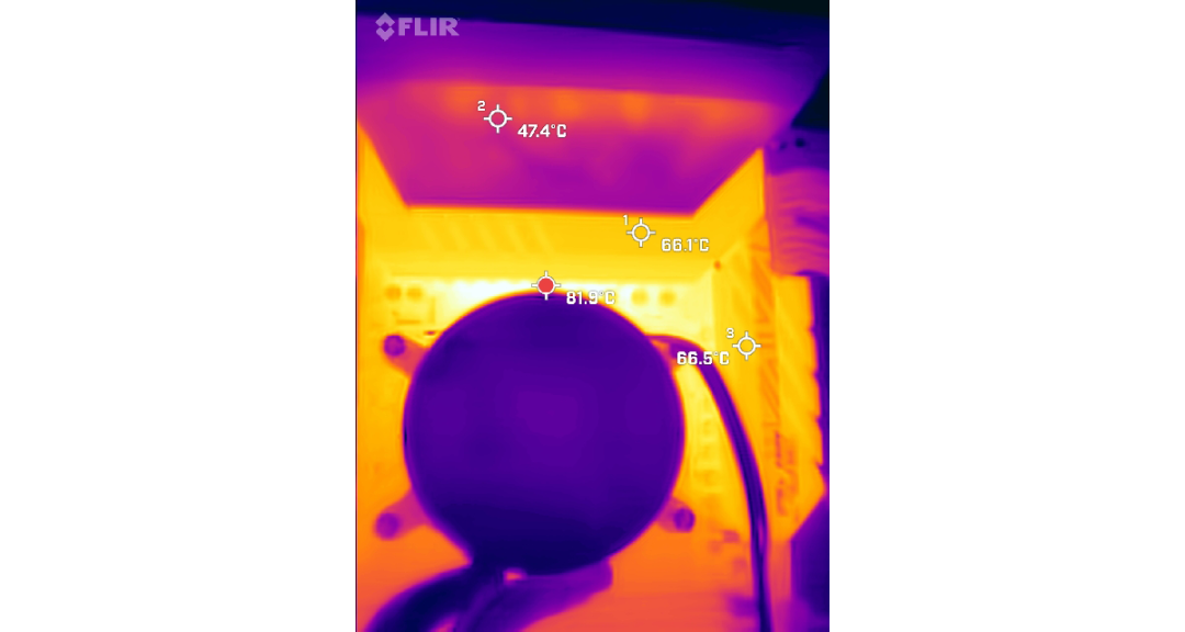 微星X870E CARBON MAX暗黑主板评测：平整焊接工艺，对刺客焊点说再见