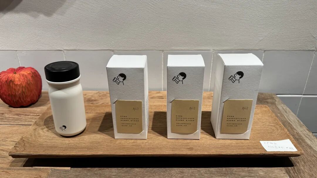 喜茶开出全国首家工艺店,我们去现场看了看