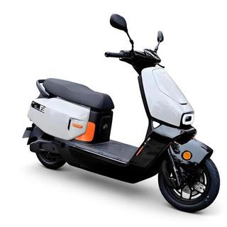 3000多vs5000多，极核EZ4和九号F90M怎么选？通勤党看完不纠结