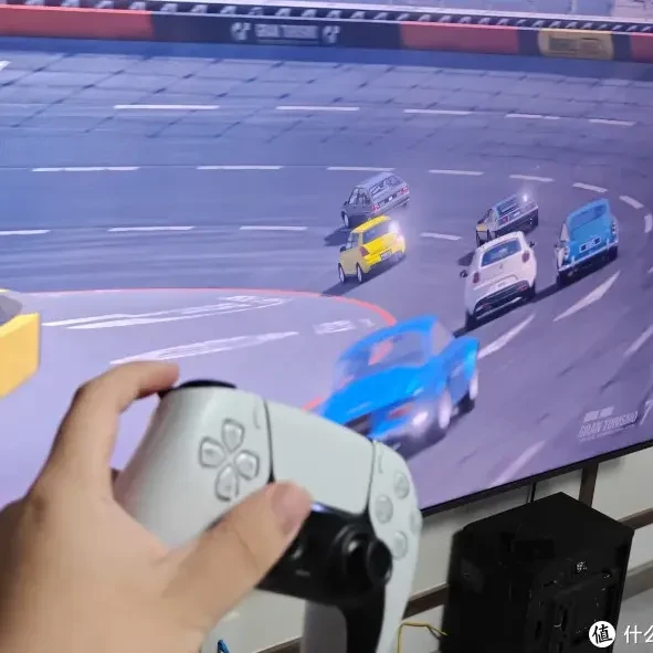 为什么有了高配 PC，我依然把游戏信仰留给了 PS5？