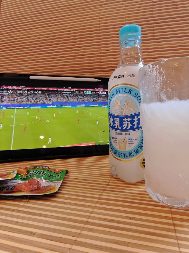 夏天冰箱C位预定！这瓶冰乳苏打我已经回购第三箱了～