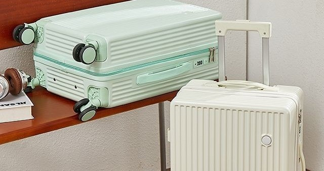 2026年20寸登机箱推荐｜TSA锁安检怎么选？短途出差到底适合谁呢