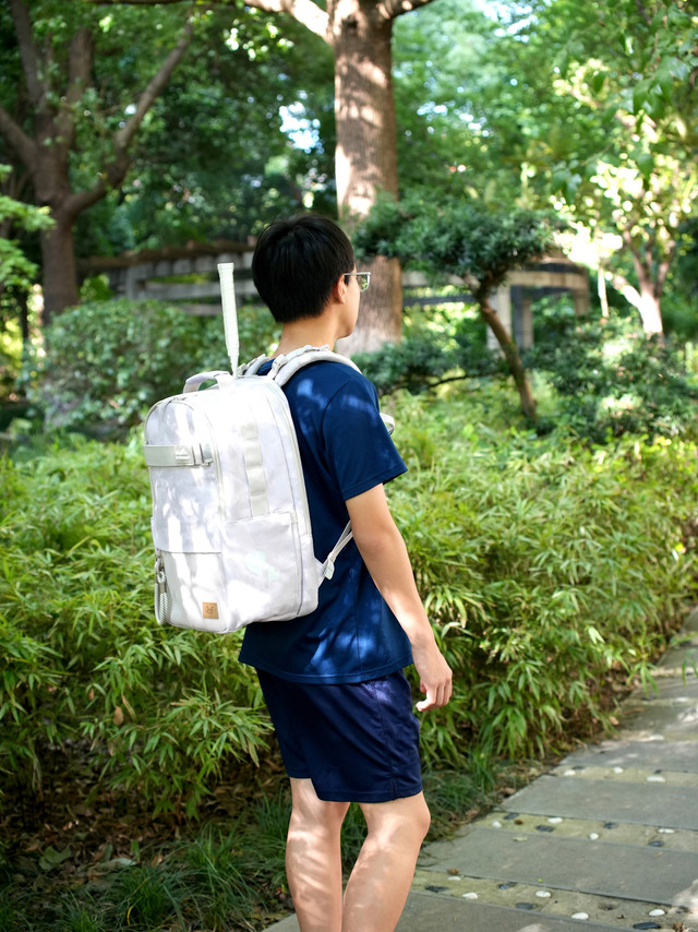 儿子升初中,终于选到不幼稚、护脊又能装的GMT护脊书包TrendPro系列