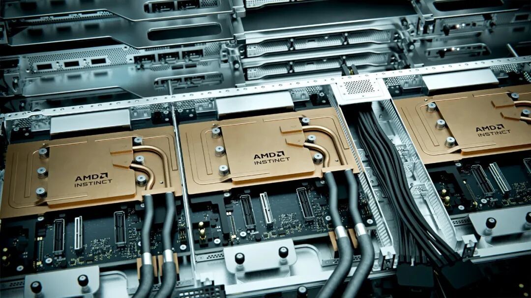 AMD发布全新GPU!3200亿晶体管配432GB HBM4内存
