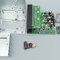 专为工作站电源定制设计，惠普双电源汇流背板模组拆解