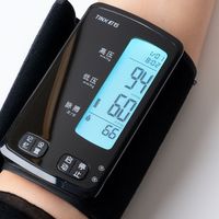 名牌电子血压计哪款好用？2026十款高精准机型深度横评