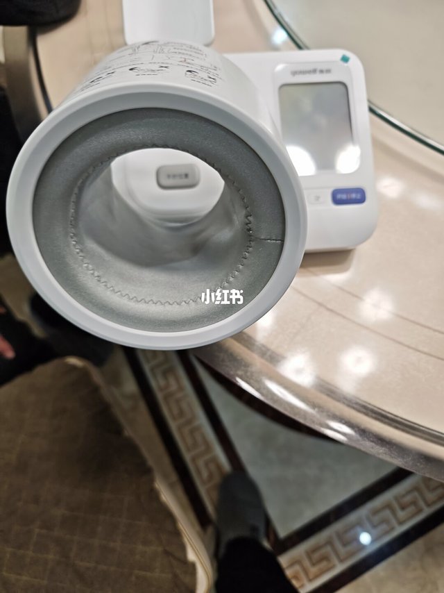 鱼跃臂式血压计