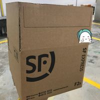 香港HongKong的物价：20cm*20cm*15cm售价4港币
