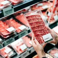 猪肉涂牛油泡牛血！四川破获假牛肉大案，涉案金额超百万