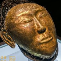 千年前契丹驸马长啥样？内蒙古博物院这张纯金面具惊艳世人