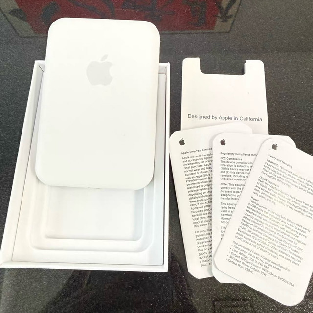 当年被骂智商税的苹果MagSafe，180块捡漏180块给iPhone续半天命