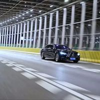 销量跌了40万辆，BBA集体开撕新势力：嘴硬还是真硬？