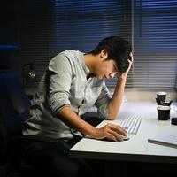 周星驰的新电影，藏着当代人最缺的一课：学会输