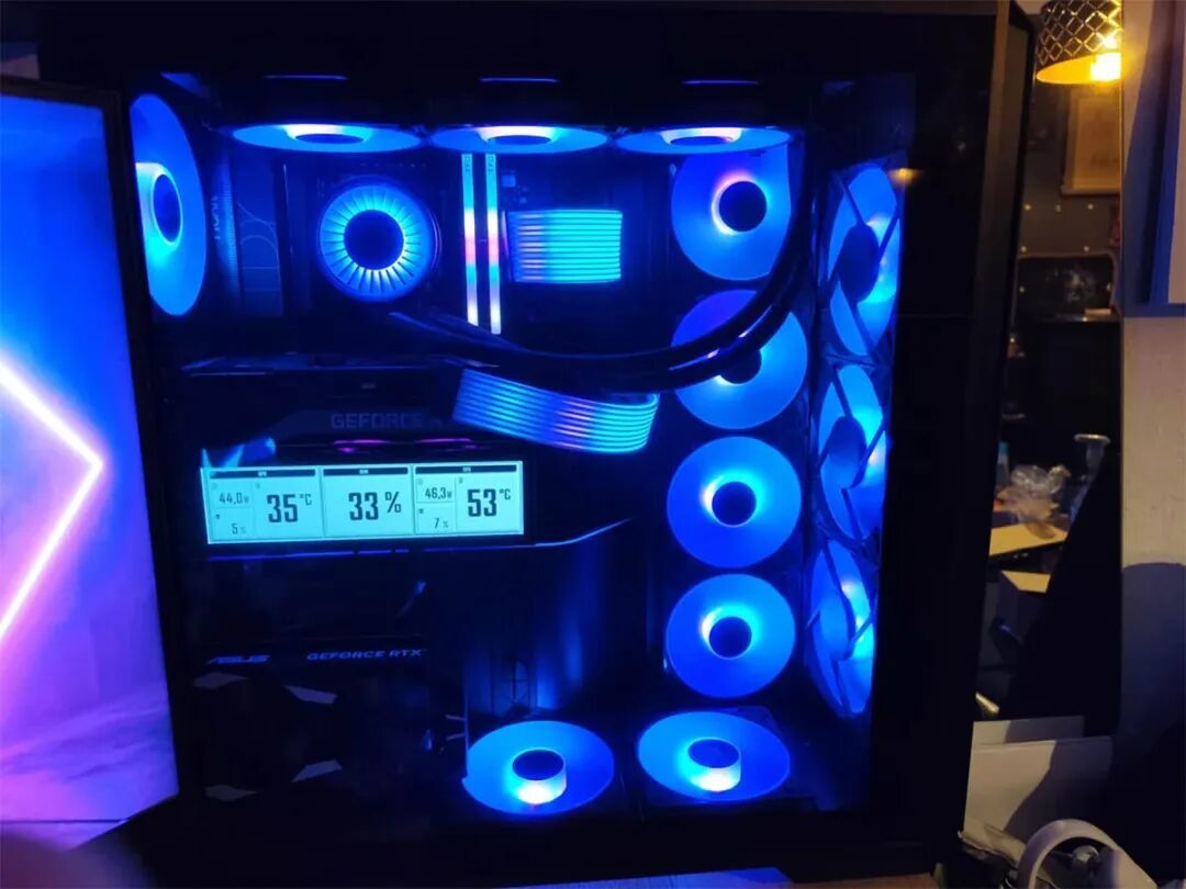 老卡焕新生：玩家用RTX 3090搭配RTX 3050实现4K 144帧