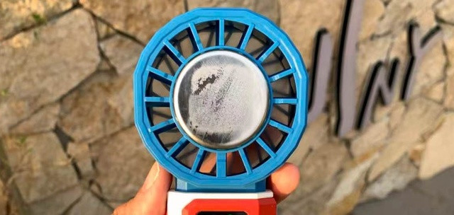 适合夏天送女生的礼物：实用礼物送女朋友推荐，暑假外出什么好！