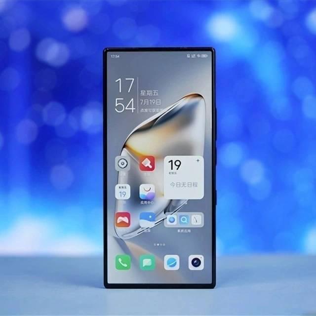 屏下摄像头手机值得买吗？我用了一个月后说说真实感受