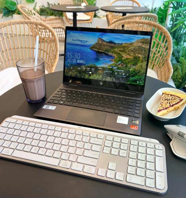MX Keys S比旧款贵200块，值不值？看完不纠结