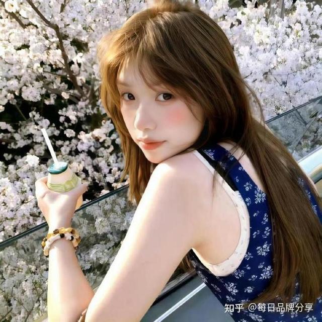 去屑洗发水哪个牌子最好？2026十大公认去屑效果好的洗发水推荐，性价比+效果全在线