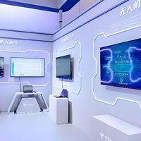 容盛兴达丨21.5 寸统信 UOS 触摸屏 图书馆自助借阅触控显示终端