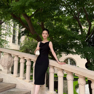 裙子配平底鞋显矮压个子？三个细节决定成败！